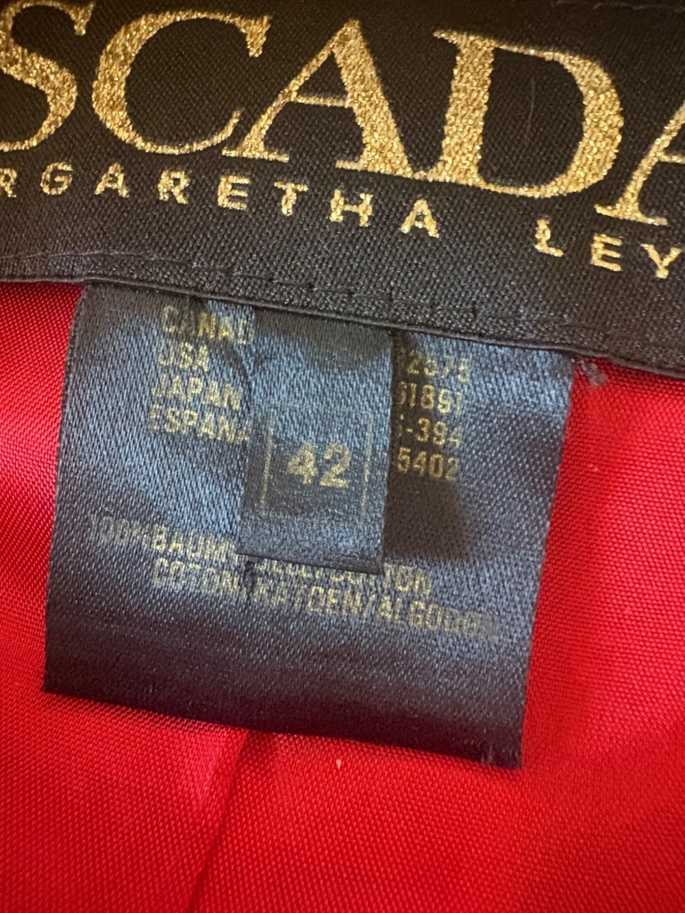 Vintage Escada Equestrian Horse & Prize Ribbon Statement Blazer 42 Like New - Picture 12 of 16